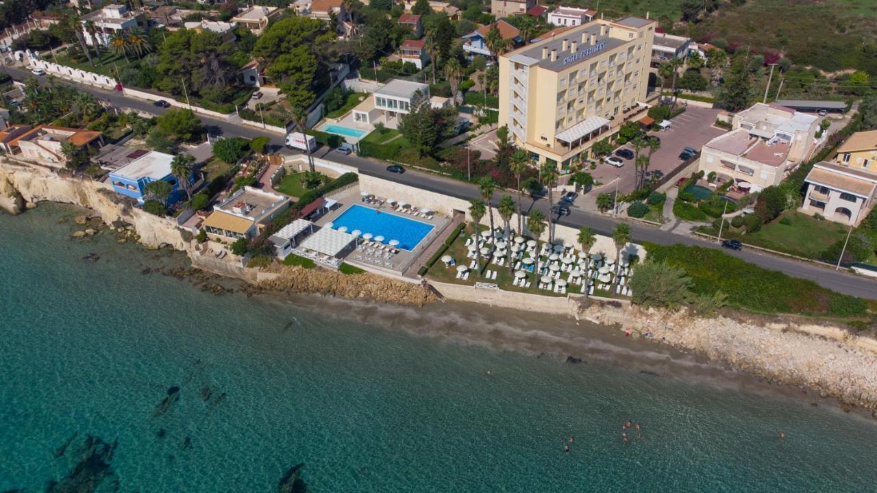 Hotel President Sea Palace Lido di Noto Exteriör bild