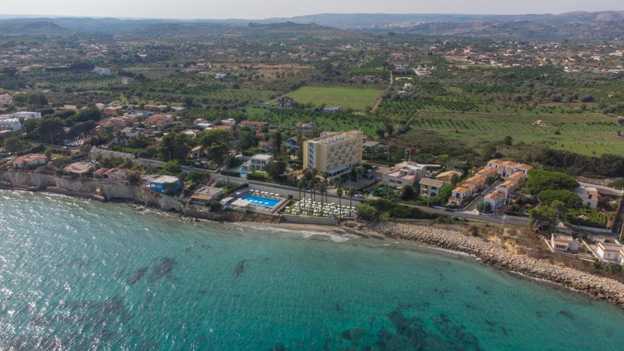 Hotel President Sea Palace Lido di Noto Exteriör bild