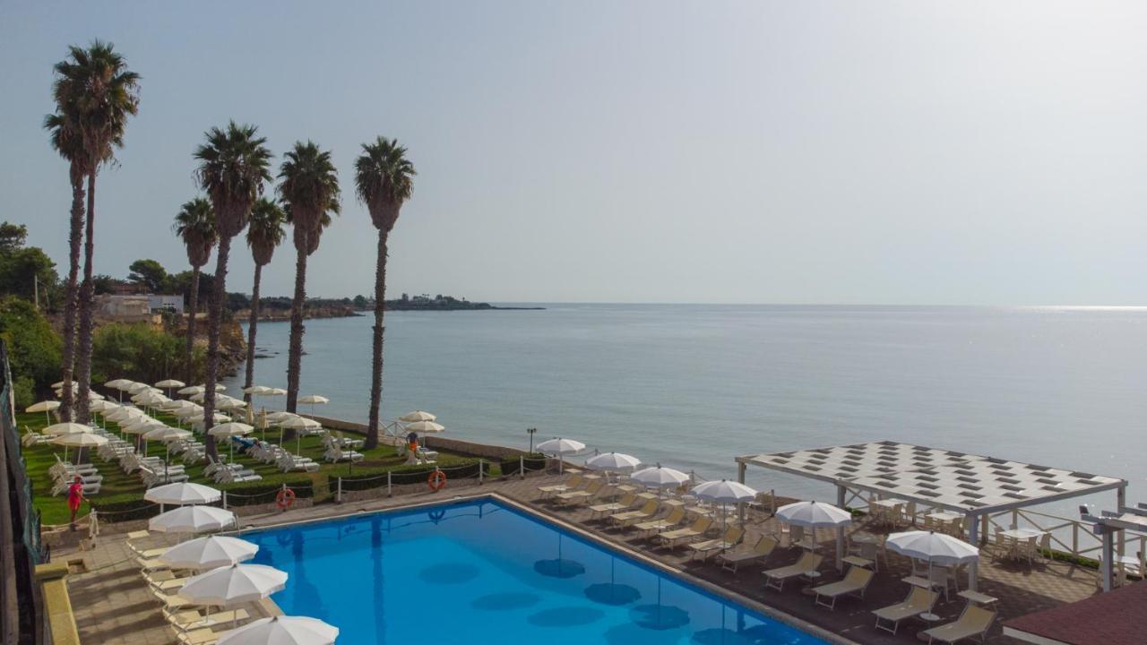 Hotel President Sea Palace Lido di Noto Exteriör bild