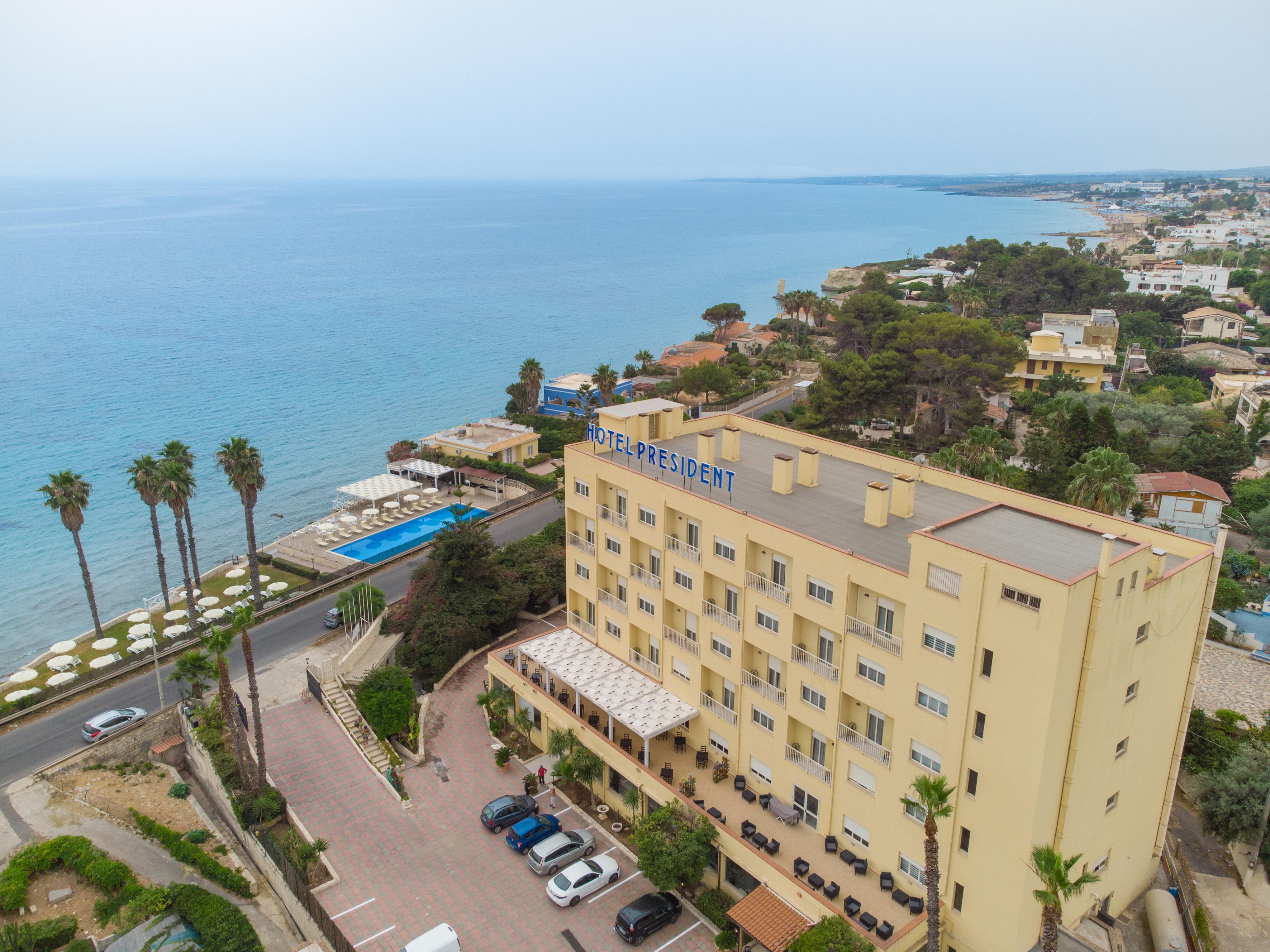 Hotel President Sea Palace Lido di Noto Exteriör bild